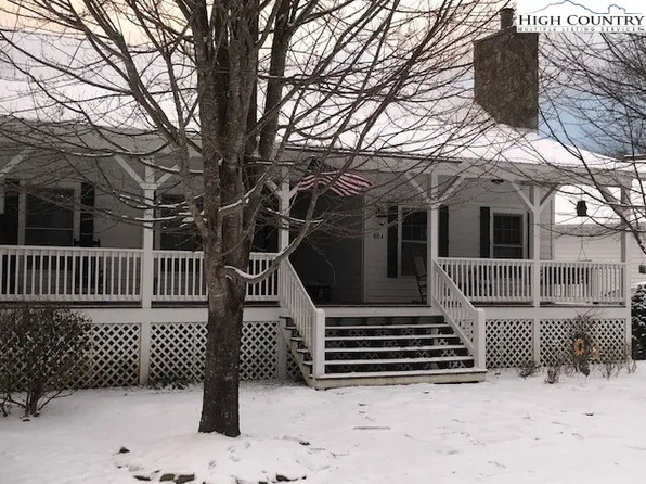 48 A Fish Camp Circle, Newland, NC 28657