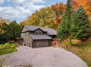 1560 Wilson Dr, Springwater, ON L9X0X7