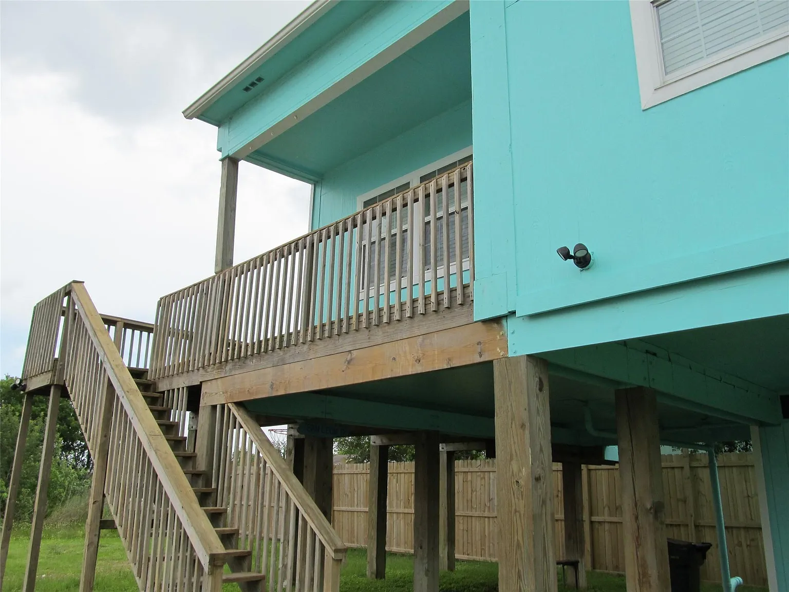 1 bed, 1.0 bath, 630 sqft, $1,200 — Photo 2