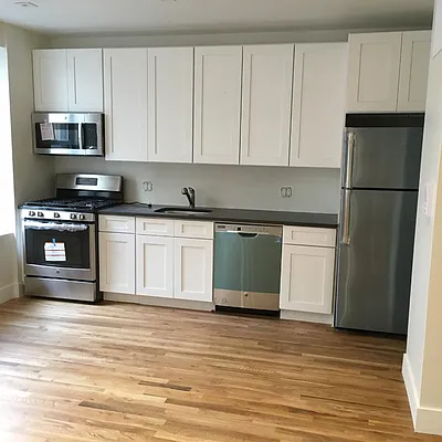 Rented by Mann Maurice A | media 24