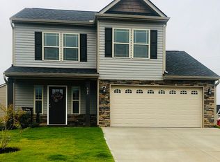 629 Parkway Village Rd, Boiling Springs, SC 29316