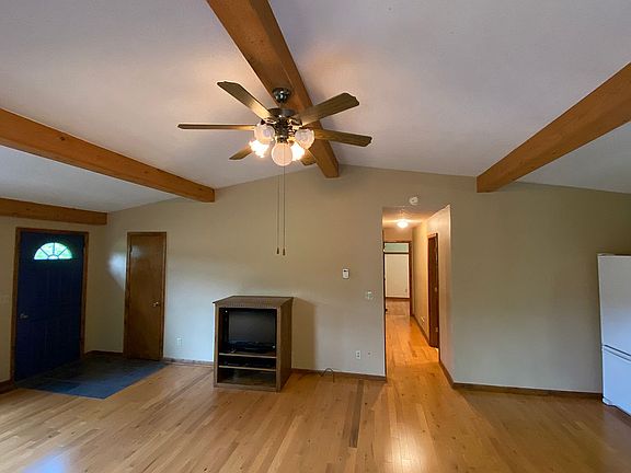 4th image of 5201 N Grant Ave