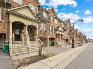 39 Sea Drifter Cres, Brampton, ON L6P 4B2