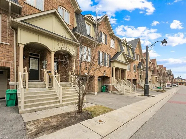 39 Sea Drifter Cres, Brampton, ON L6P 4B2