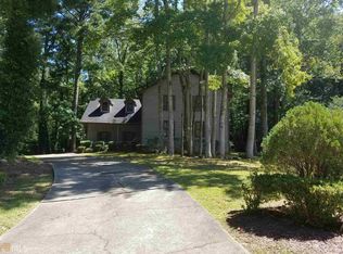 1658 Pineford Ct, Stone Mountain, GA 30088