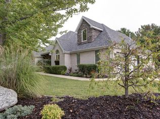 1706 N Gregory Dr, Nixa, MO 65714