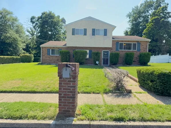 103 Iris Dr, Neptune, NJ 07753