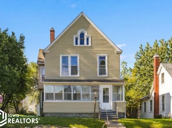 807 S 9th St, Burlington, IA 52601
