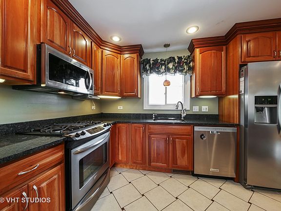 4th image of 516 N West Ave