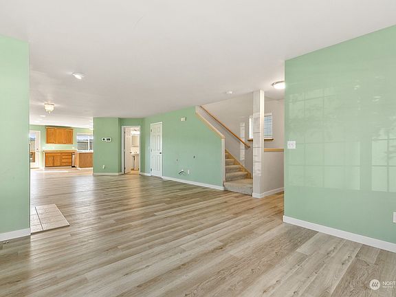 5th image of 16119 2nd Avenue NE
