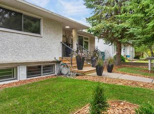 4813 115th Ave NW, Edmonton, AB T5W0W3