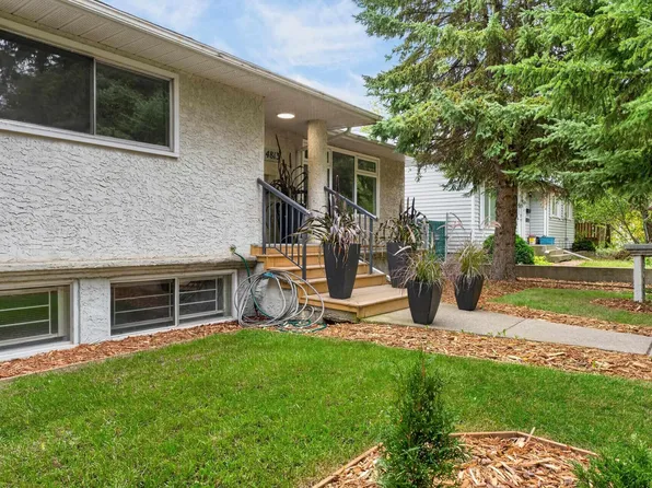 4813 115th Ave NW, Edmonton, AB T5W 0W3