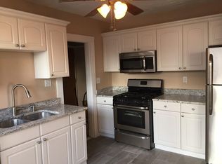 1455 River St APT 1L, Hyde Park, MA 02136