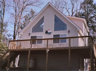 14 Sundew Rd, Lake Ariel, PA 18436