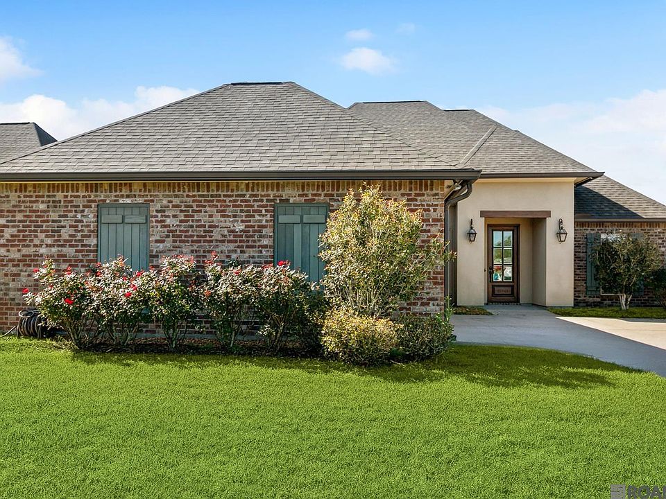 1st image of 40265 Canora Ct