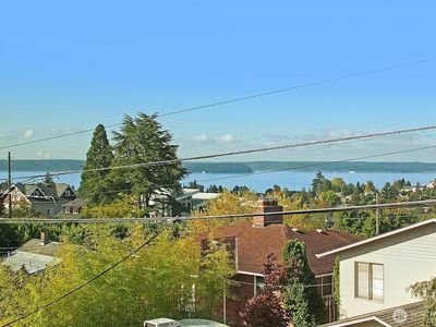 4439 44th Avenue SW #C, Seattle, WA, 98116