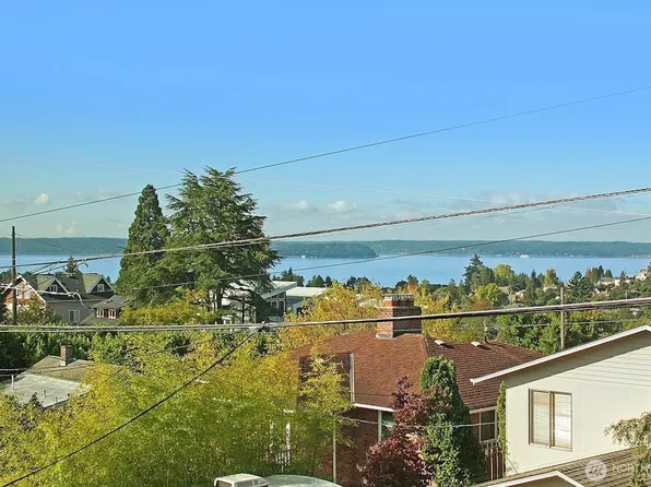 4439 44th Avenue SW #C, Seattle, WA 98116