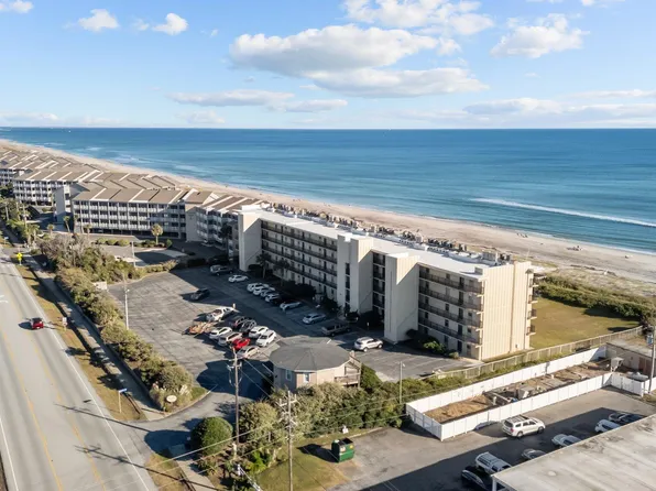 2305 W Fort Macon Road #206, Atlantic Beach, NC 28512