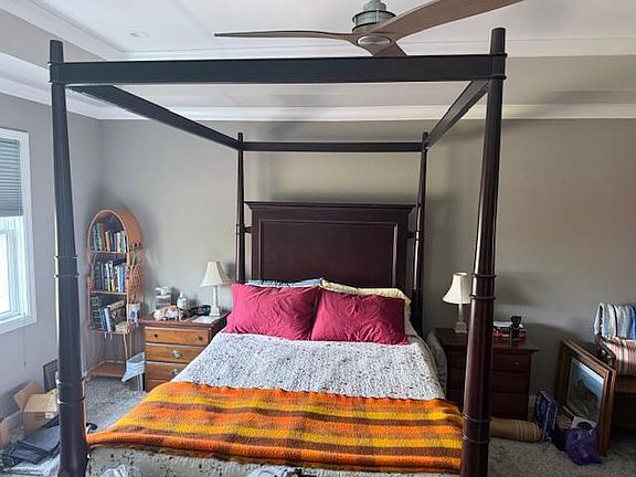 4th image of 838 N Aylesbury Rd