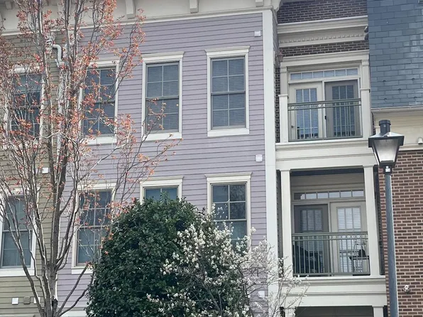 1115 Cameron St Unit 313, Alexandria, VA 22314