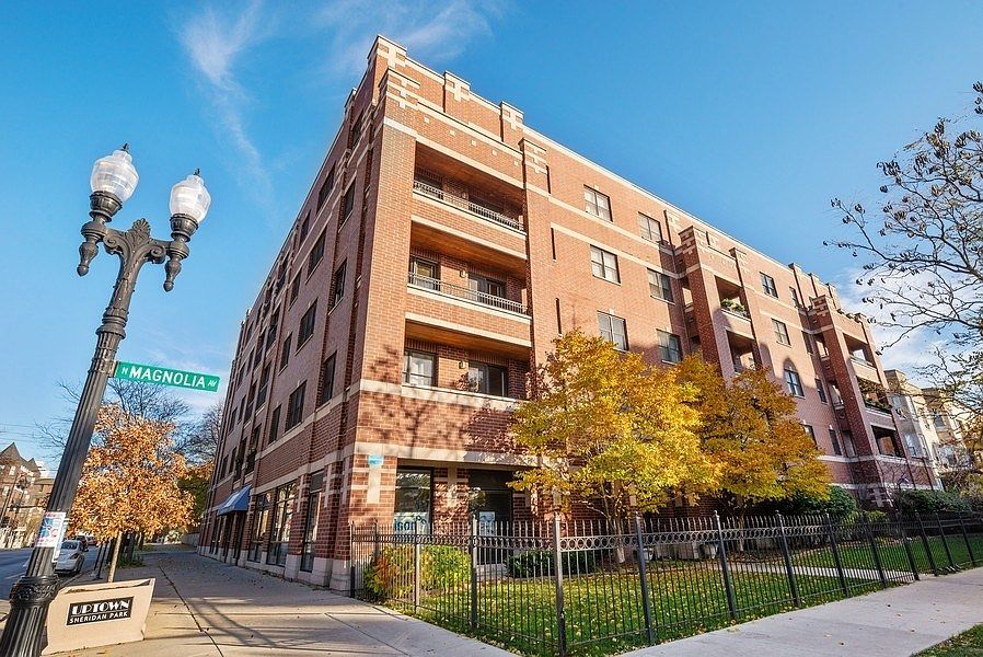 1st image of 4553 N Magnolia Ave APT 406