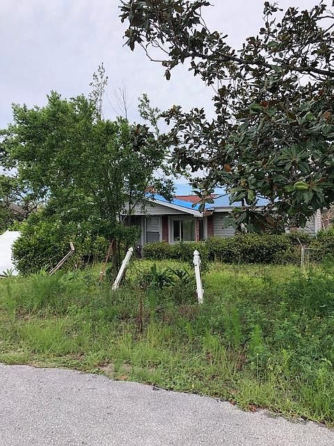 1st image of 5315 Ella St