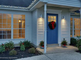 172 Ravenwood Blvd, Barnegat, NJ 08005