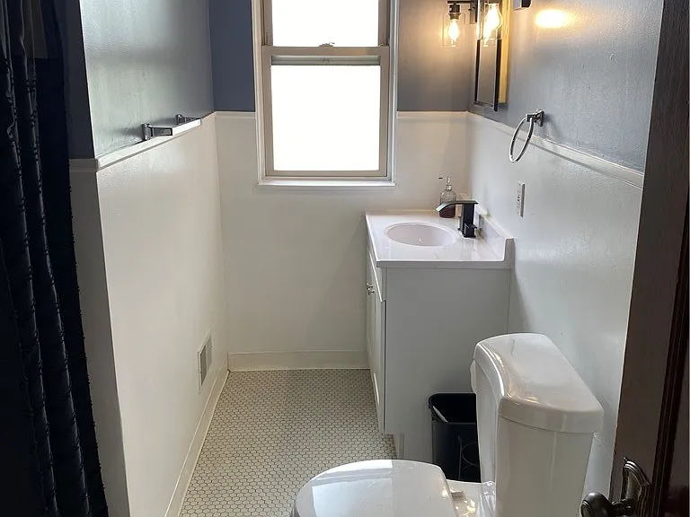 271 Center Ave #2 — Photo 6