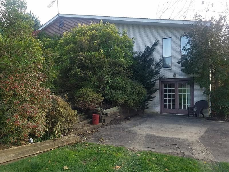 1821 Greensburg Pike, West Newton, PA 15089 Zillow