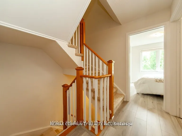 315 Village Green Sq #Townhouse 51 — Photo 21