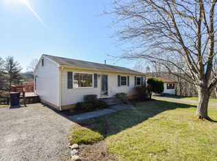 5474 Winterset Dr, Roanoke, VA 24018