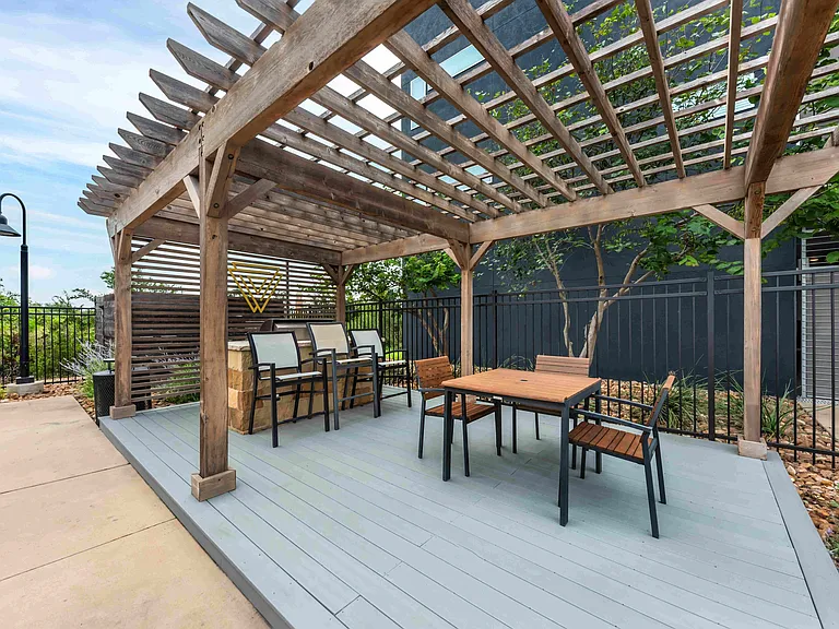 Outdoor Grill and Cabana Area
