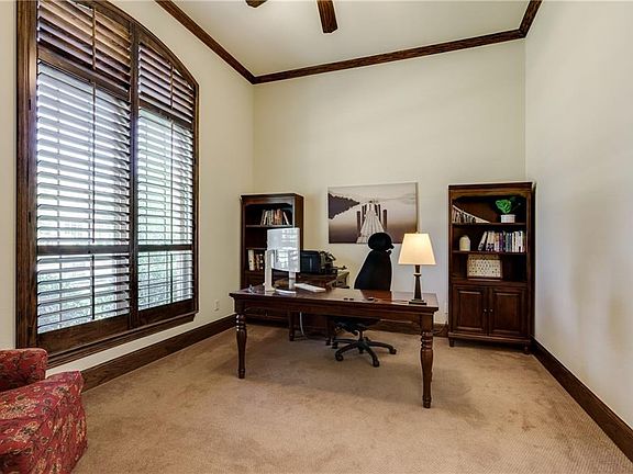 5th image of 13603 Clifton Dr