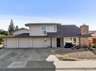 6860 Willowwood Way, Sacramento, CA