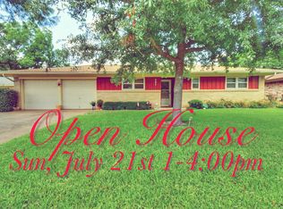 207 Primrose Hill St, Euless, TX 76039