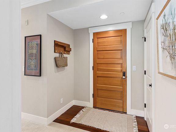 5th image of 9551 NE South Beach Drive #3A