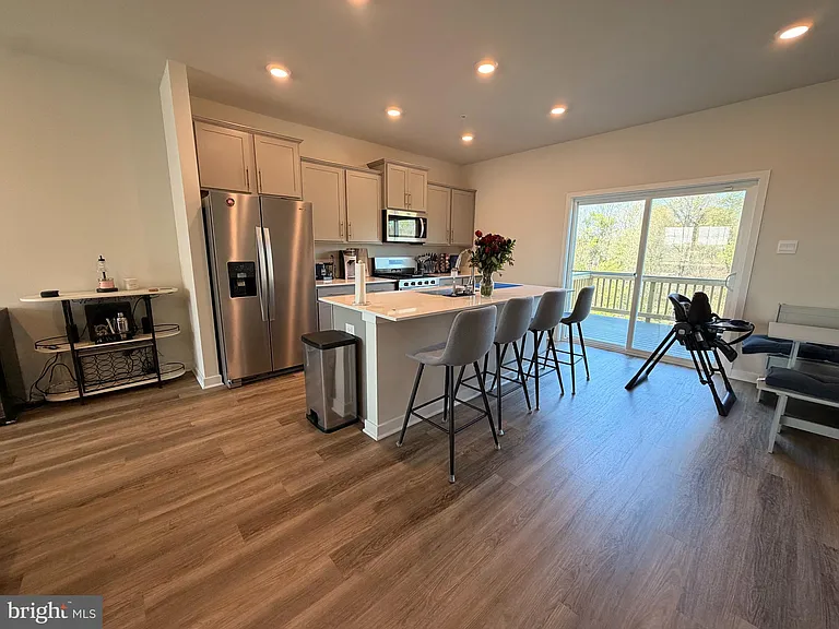 16605 Green Glade Dr — Photo 6