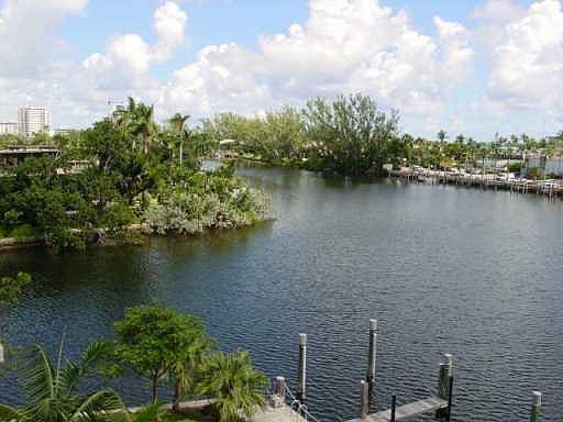 3rd image of 1800 S Ocean Drive #FN