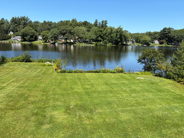 44 Catlin Rd — Photo 2