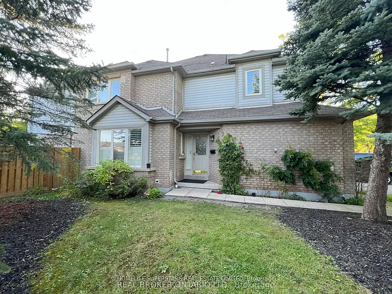 2555 Thomas St #1 — Photo 2