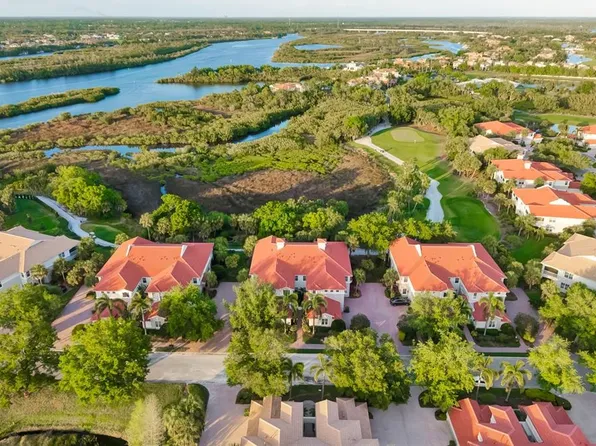 927 River Basin Ct Unit 201C, Bradenton, FL 34212