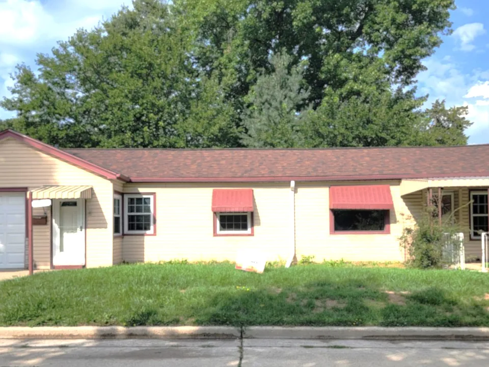 1333 S 119th St