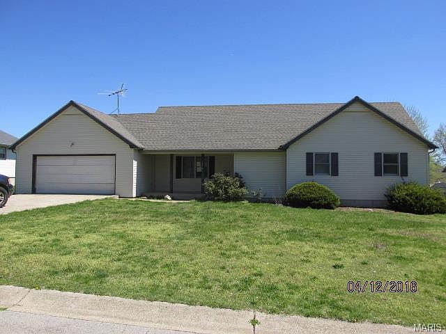 1st image of 1416 Woodhill Dr