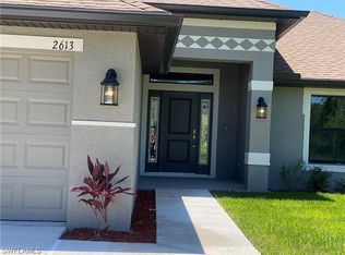 2613 41st St W, Lehigh Acres, FL 33971