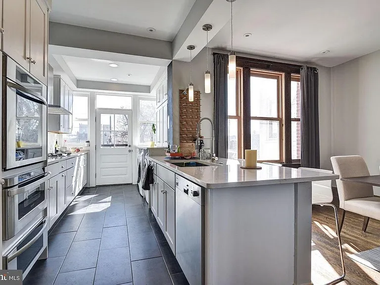 622 Randolph St NW — Photo 7