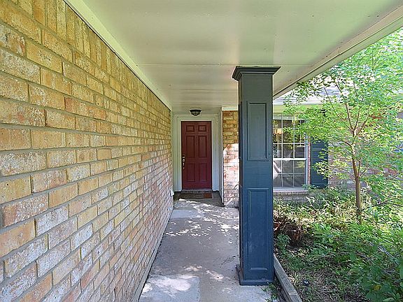 4th image of 22322 Coriander Dr