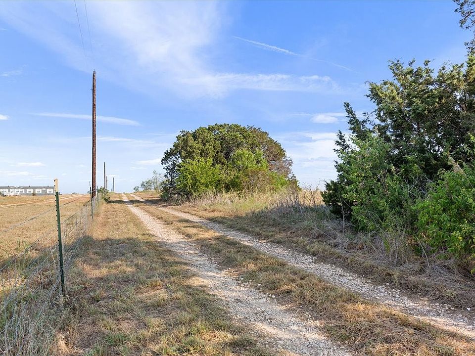 1st image of 325 County Road 3535