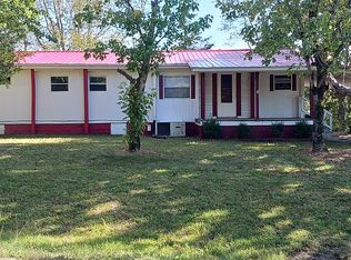 111 Ford St, Hohenwald, TN 38462