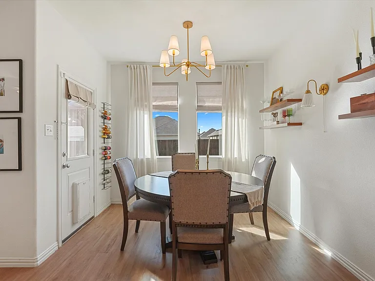 5028 Waterway Dr — Photo 13