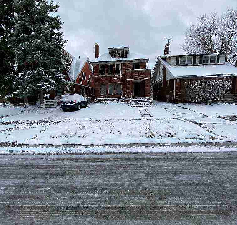 12011 Cloverlawn